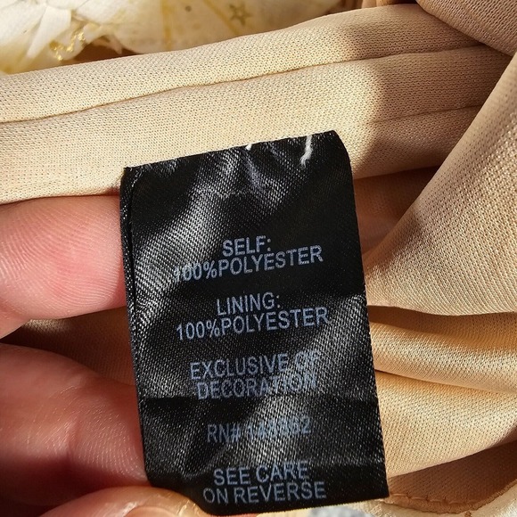 Torrid Shirt Womens Large Cream Chiffon One Shoulder Crop Top Star Moon Clusters - Picture 9 of 15